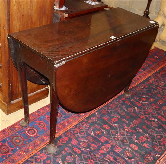 A George III mahogany pad foot drop leaf dining table, W.105cm, D.41cm, H.70cm